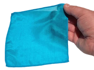 Deluxe 6" TURCHESE MAGICA SETA blu fazzoletto sciarpa fazzoletto trucco mago oggetto di scena - Foto 1 di 4