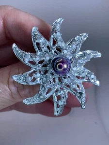 Broche prendedor flor margarita centro lila vintage plata M-3057 - Imagen 1 de 3