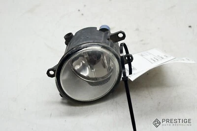 2007-2010 TOYOTA CAMRY RAV4 YARIS RIGHT/PASSENGER FOG LIGHT LAMP OEM - Image 1 of 4