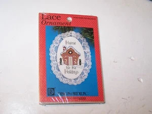 NIP New old stock DMC Lace Ornament 1223 Home For The Holidays  - Picture 1 of 6