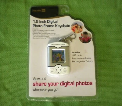  New Studio 35  1.5 Inch Digital Photo Frame Keychain W/ USB Cable Color Display - Image 1 of 2
