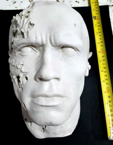 12"T 800 Schwarzenegger Damaged Face Sci-Fi Classic Movie Resin Model Kit 1/1 - Picture 1 of 4