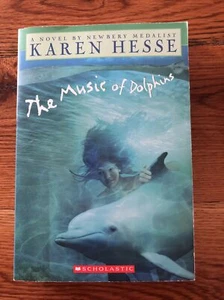 The Music of Dolphins by Karen Hesse 1998 Scholastic Paperback Book - Picture 1 of 9