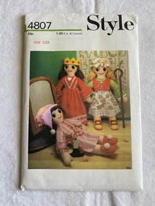 1970s Nursery Rhyme Rag Doll 26” Style 4807 Sewing Pattern UNCUT - Picture 1 of 9