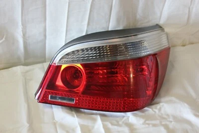 2004-2007 BMW 5-SERIES 525i 530i 545i 550i M5 OEM REAR RIGHT TAILLIGHT PASSENGER - Изображение 1 из 4