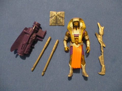 Vintage 1994 Hasbro Stargate  RA RULER OF ABYDOS   Complete  Action Figure Cover