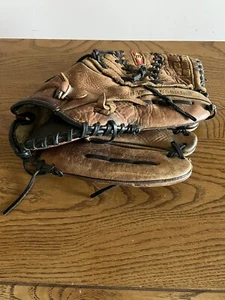Easton NAT60 Natural Series Leather 12 1/2" Baseball Softball Glove Righty RHT - Picture 1 of 7