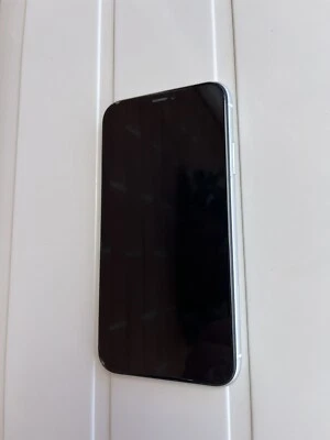 Apple iPhone XR - 64GB - Bianco - Immagine 1 di 2