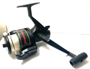Carrete giratorio vintage Hurricane 50 "Long Stroke" ¡Original como encontrado y usado! - Imagen 1 de 13