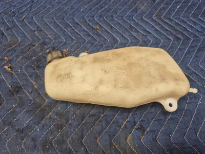 Kawasaki Ninja ZX-7 ZX7R ZX7-R 750 1994 botella de refrigerante Ninja Foto 1 de 3