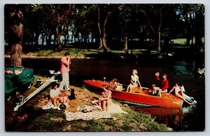 1955 Warsaw Postcard - Vintage Riverside Family Picnic and Boating - Picture 1 of 2