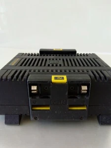 Quasar Charger from pag - Picture 1 of 3