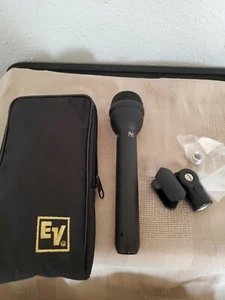 Electro Voice EV RE50B Dynamic Omnidirectional Microphone with Bag - Picture 1 of 6