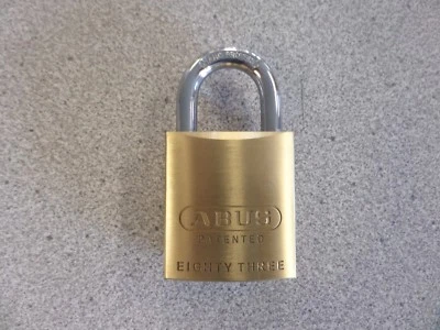 CANDADO DE LATÓN REKEYWAY ABUS 83/45-323 SCHLAGE EVEREST C123 Foto 1 de 4