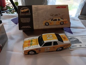 Mello Yello #2 Dale Earnhardt 1:24 DieCast 1980 Ventura - Action 2004 Legacy - Picture 1 of 7