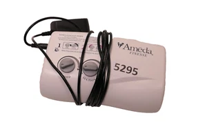 Ameda Finesse Electric Breast Pump with power cord - Picture 1 of 6