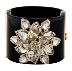 CHANEL Armreif Manschette 2012 Métiers d'Art Paris Gripoix Bombay Camellia Goossens gyu - Bild 1 von 13