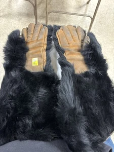 Vintage Bear Skin Fur Gauntlet Gloves Antique Handmade? See Measurements Below - Picture 1 of 9