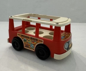 1969 Vintage Fisher Price little people red/white mini van or bus - Picture 1 of 6