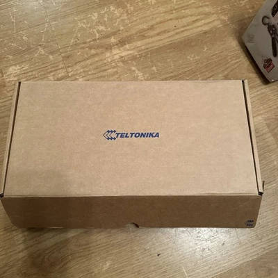 NEW Teltonika RUT955 Rugged 4G/LTE Dual SIM Cellular Router with Wi-Fi - Verizon - Image 1 of 4