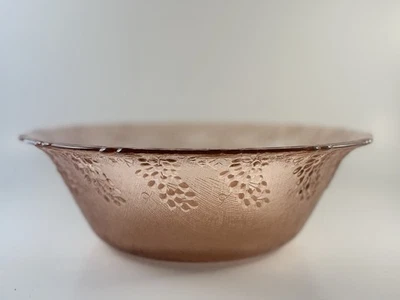 KIG Textured Pink Pressed Glass Fruit Bowl Grape Pattern 11" Table Centerpiece - Image 1 of 4