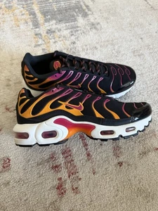 Nike Air Max Plus GS Negro Rosa Blanco Naranja Talla 6 Juvenil / 7.5 Mujer’s - Imagen 1 de 7