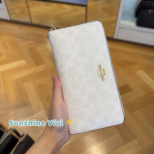 Portafoglio lungo con zip Coach Cw778 nuovo con etichette in tela firmato bianco gesso