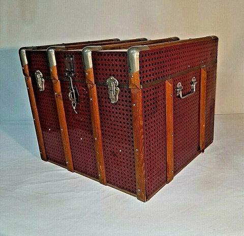 Vintage Wood Tin Metal Wrapped Red Faux Cane Wicker Chest Trunk Box Cover