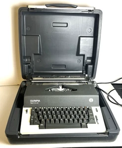 1975 VTG Olympia Report Deluxe Electric Typewriter w/case Tested/Works see video - Picture 1 of 22