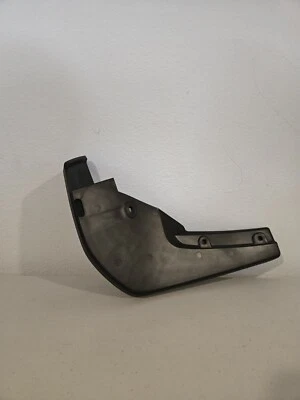 Honda Ridgeline 2017-2025 guardabarros delantero izquierdo protector contra salpicaduras OEM Foto 1 de 2