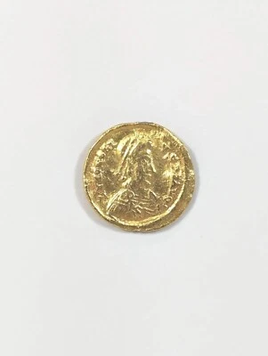 Honorius Solidus Roman Empire Gold Coin 393-423 AD Madrid - Image 1 of 4