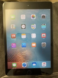 Apple iPad mini 1st Gen. 16gb, Wi-Fi + Cellular,7.9in Free Postage - Picture 1 of 1