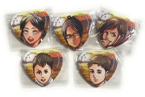 Attack on Titan Herzdose Abzeichen limitiert - Hans Jean Marco Bertolt Reiner Erwin - Bild 1 von 11
