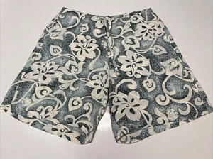 Tommy Bahama Womens Size 8 Tropical Rayon Shorts - Picture 1 of 9