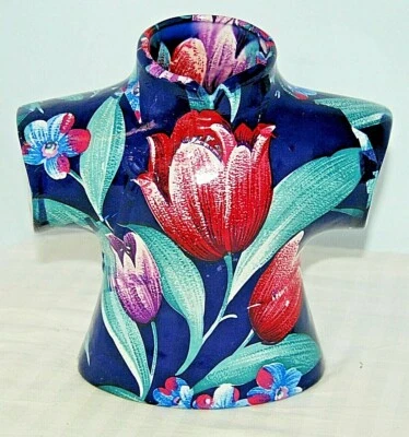 Florero de cerámica camisa hawaiana pintada a mano SURFER DUDE 8,75" t  Foto 1 de 4