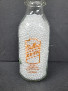 Vintage 1 quart milk bottle VALLEY DAIRY, Reno, Yerington, Hawthorne NV - Picture 1 of 4