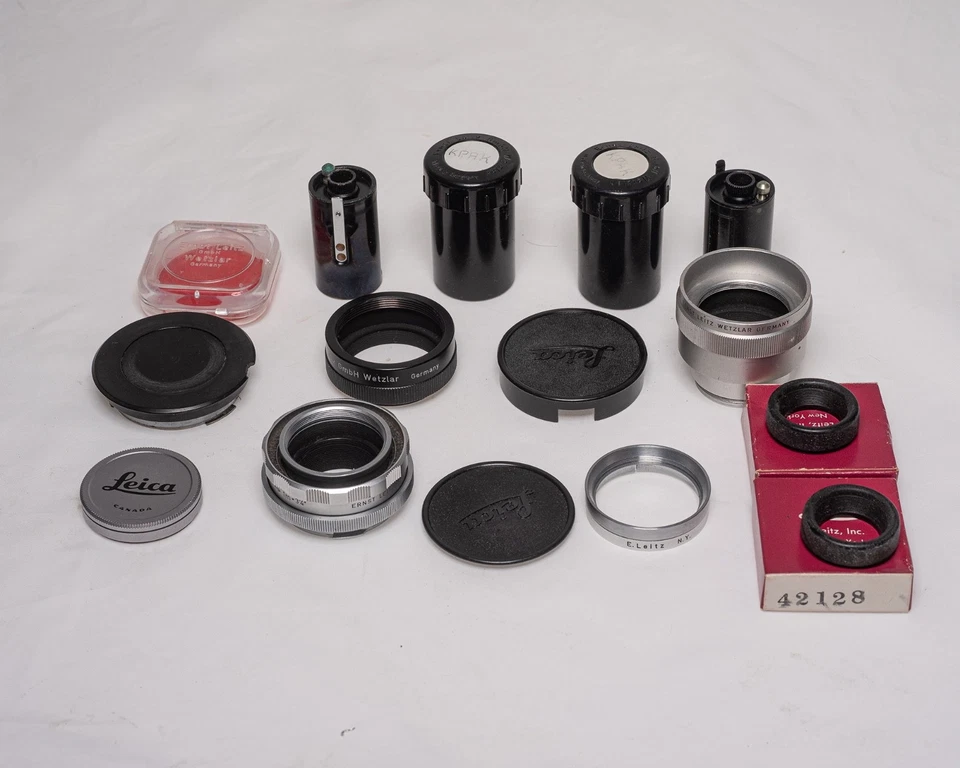 LOTE DE ACCESORIOS LEICA VINTAGE Foto 1 de 1