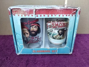 SET AUS ZWEI CHEECH UND CHONG GLASWAREN SET Neu Beschreibung lesen Box ist beschädigt  - Bild 1 von 21