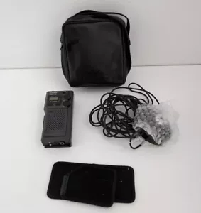 Uniden PRO 310e handheld Portable Mobile CB Radio With Case - Picture 1 of 7