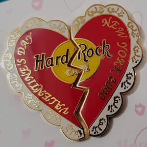 NEW YORK VALENTINE'S DAY BROKEN LOVERS HEART PUZZLE SET 2000 Hard Rock Cafe PINS - Picture 1 of 1