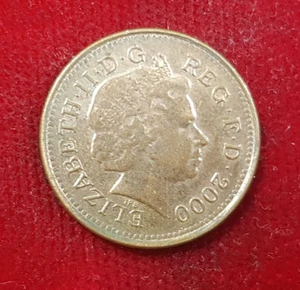 1 One Penny 2000 Elizabeth II Coin Coin - Picture 1 of 2