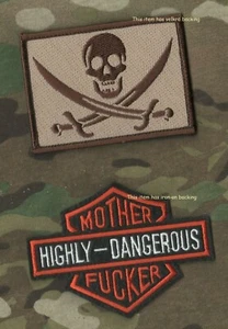 UK SAS 2-PC: (velkrö) Calico Jack Pirate Skull Cross Bone + (iron-on) DANGEROUS - Picture 1 of 12
