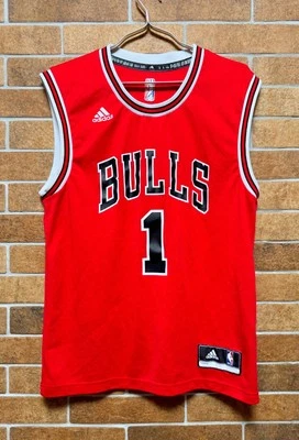CAMISETA DE BALONCESTO DE LOS CHICAGO BULLS #1 DERRICK ROSE NBA ADIDAS TALLA S ROJA 2015 Foto 1 de 4