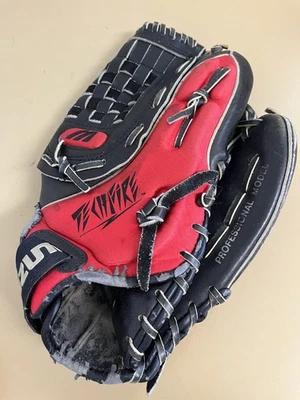 Mizuno Pro Model Leather Baseball Glove, Red TechFire Max Flex MZ 1308 RHT 13” - Image 1 of 4