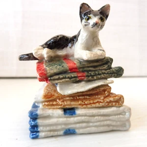 KLIMA K964 Miniature statuette en porcelaine - CHAT SOURIS SERVIETTES N°05 CAT - Imagen 1 de 5