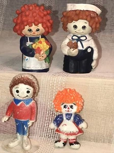 RAGGEDY ANN & ANDY Bobbs Merrill. Finger Puppets HALLMARK Lapel Pin Diener Jack - Picture 1 of 19