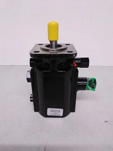 Konzentrische Hydraulikpumpe, 13,6 GPM, 2-stufig, Modellnummer 1001506 - Bild 1 von 5