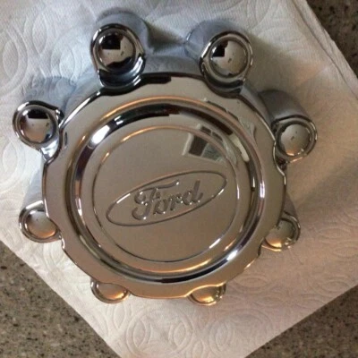1999-2005 Ford Excursion, F250, F350 SRW OEM Chrome Center Cap 3338 F81A-1A096BB - Image 1 of 4