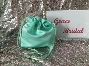 BOLSO DOLLY SATINADO MENTA BODA NUPCIAL GRADUACIÓN MUCAMA. FLOWER GIRL *HECHO/VENDEDOR EN REINO UNIDO* - Imagen 1 de 27