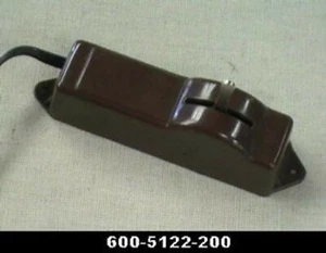 Lionel 6005122200 027 or O Gauge Switch Controller Brown w/ 3Ft Wire Leads NOS! - Picture 1 of 1